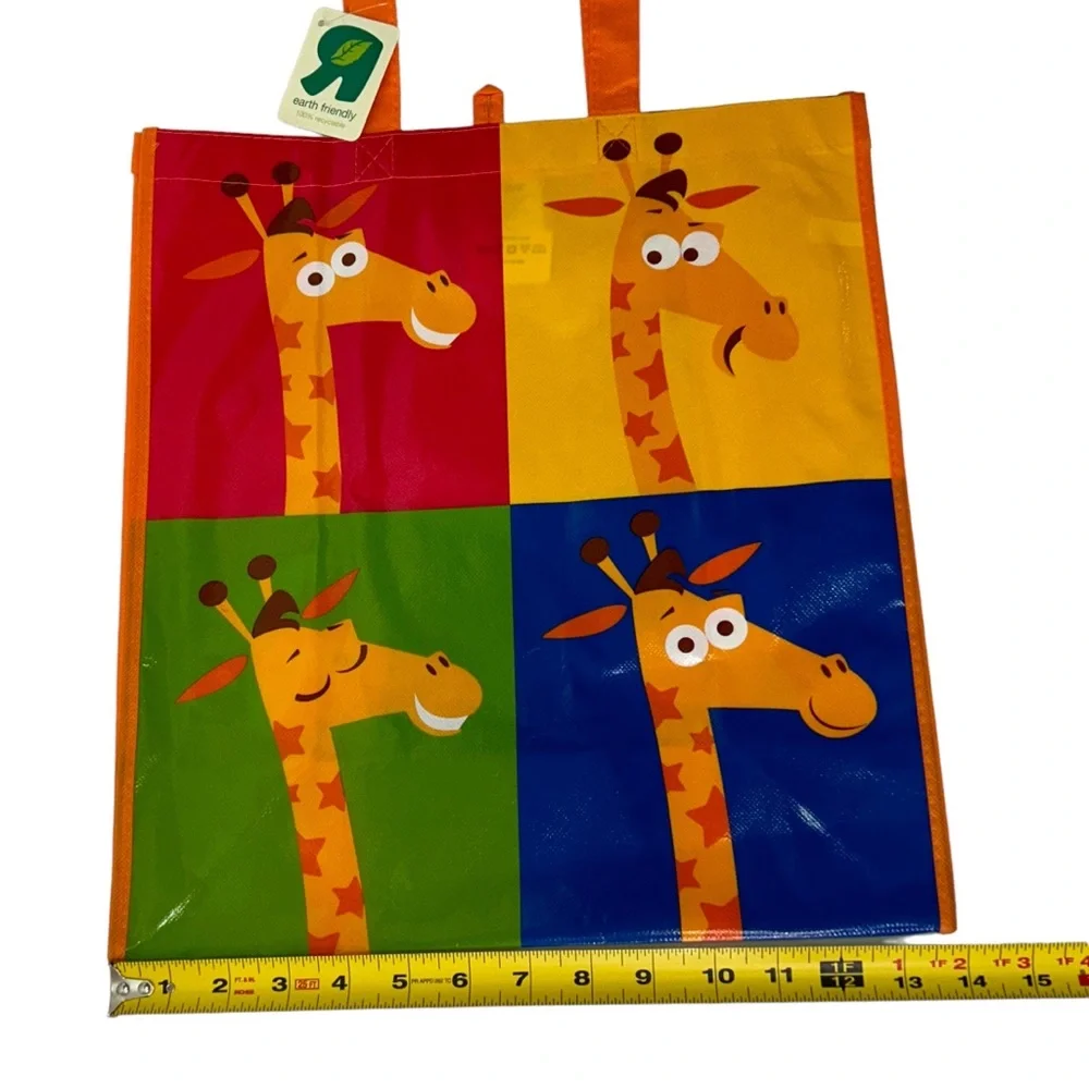 Toys R Us geoffrey giraffe